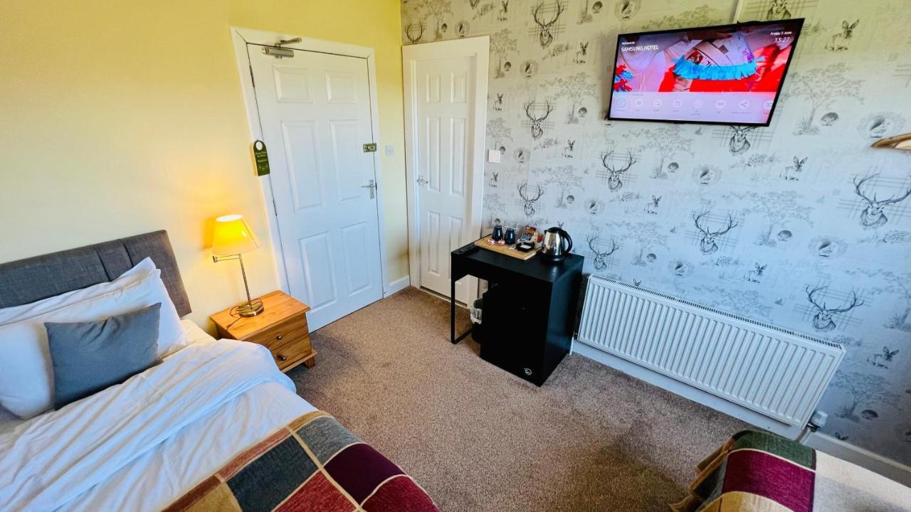 Aultguish Inn Гарв Экстерьер фото
